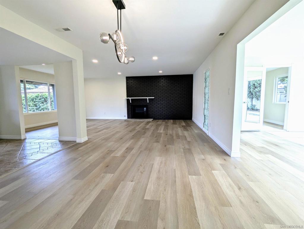 San Carlos - Residential