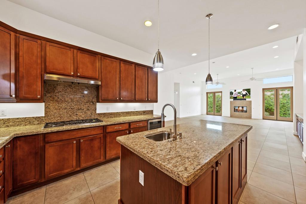 Pele Place - Residential