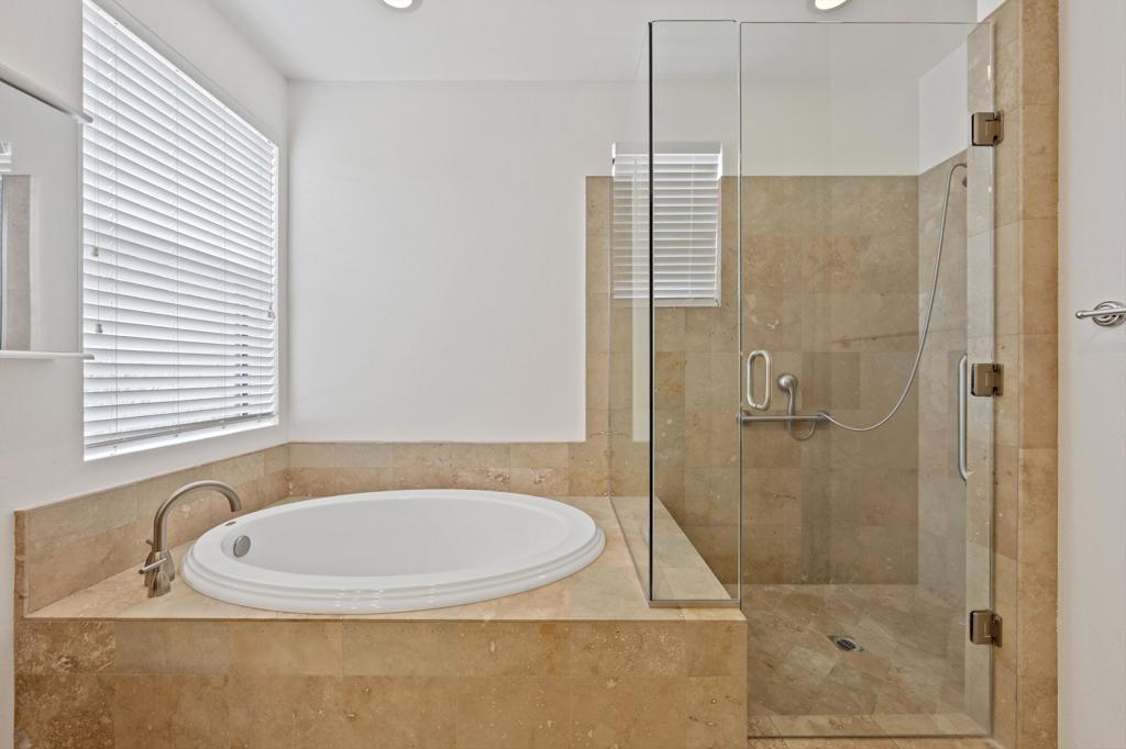 Pele Place - Residential