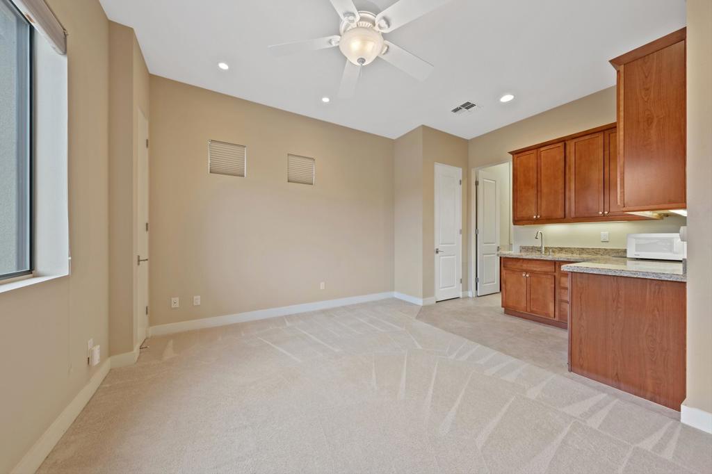 Pele Place - Residential