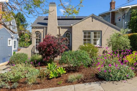 Photo of 1500 Hampel Street St, Oakland, CA 94602 (MLS # 41129562)