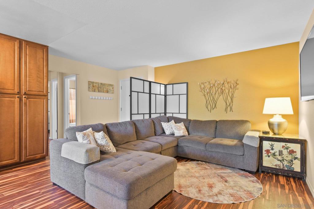 7835 Cowles Mountain Ct B6