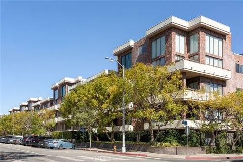 Photo of 1880 Veteran Avenue, Los Angeles, CA 90025 (MLS # SR26051288)