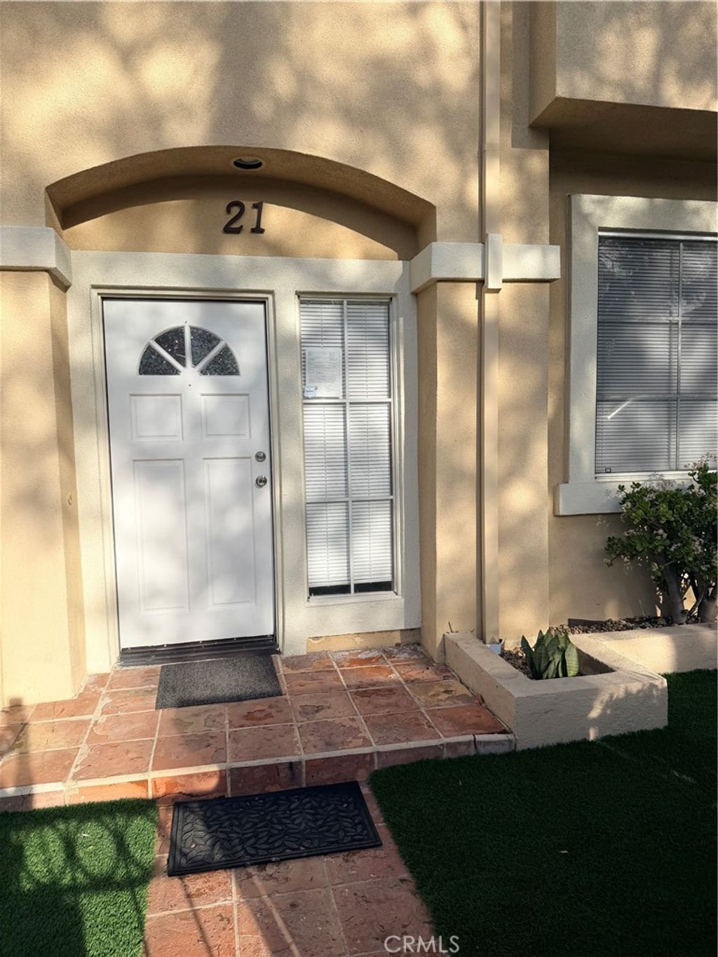 Photo of 21 Front Row, Aliso Viejo, CA 92656 (MLS # OC26034747)
