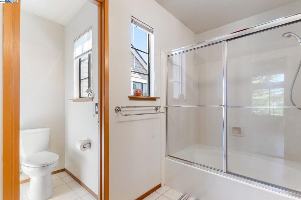 BAY FARM ISLAND - Residential