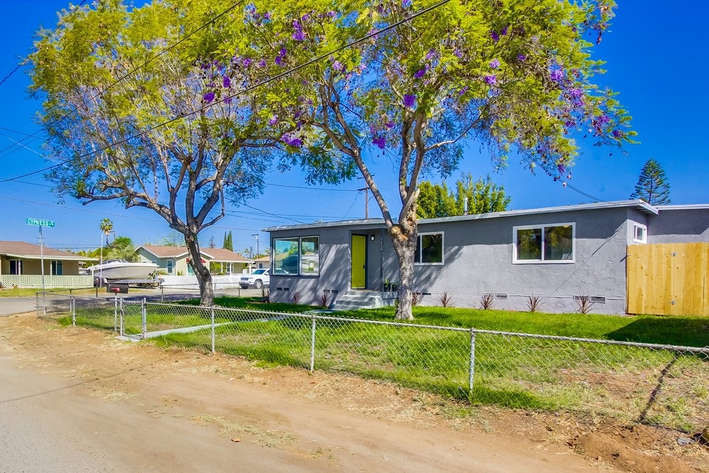 Fantastic Contemporary Remodel on a great corner lot!!! Just finished! Beautiful Custom kitchen with stainless appliances. Beautiful wood floors. New energy efficient windows. Too much to list. Your clients will love this. Even great RV parking!!!! Neighborhoods: Lemon Grove Other Fees: 0 Sewer: Sewer Connected Topography: LL
