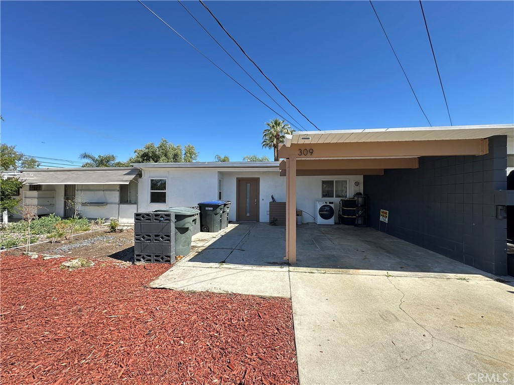 Welcome to 309 Santo Drive, a delightful 2-bedroom, 1-bath home located in a quiet and well-kept 55+ community in San Jacinto. This cozy residence is perfect for those looking to enjoy a relaxed, low-maintenance lifestyle. Inside, you’ll find a bright and inviting layout that’s easy to care for, while outside, the community offers wonderful amenities—including a sparkling pool—ideal for warm California days. Conveniently situated near shopping, dining, and medical facilities, this home offers both comfort and convenience in a peaceful setting. Don’t miss your chance to enjoy retirement living at its best!