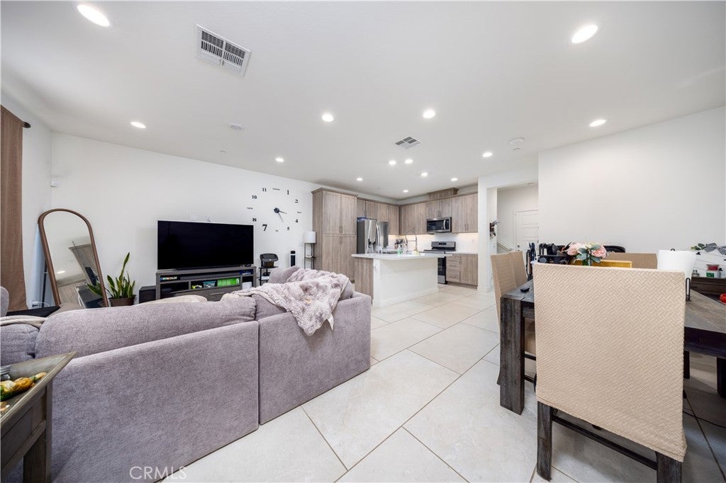 4036 E Peony Paseo 10
