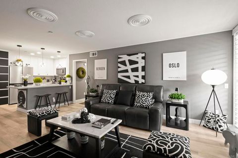 850 State Street 220 San Diego CA 92101