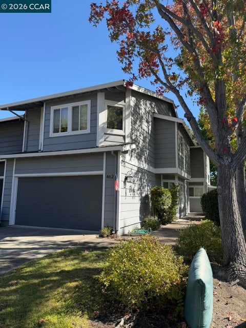 Photo of 462 Via Royal, Walnut Creek, CA 94597 (MLS # 41150391)