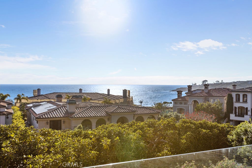 Ritz Cove (RC) - Residential