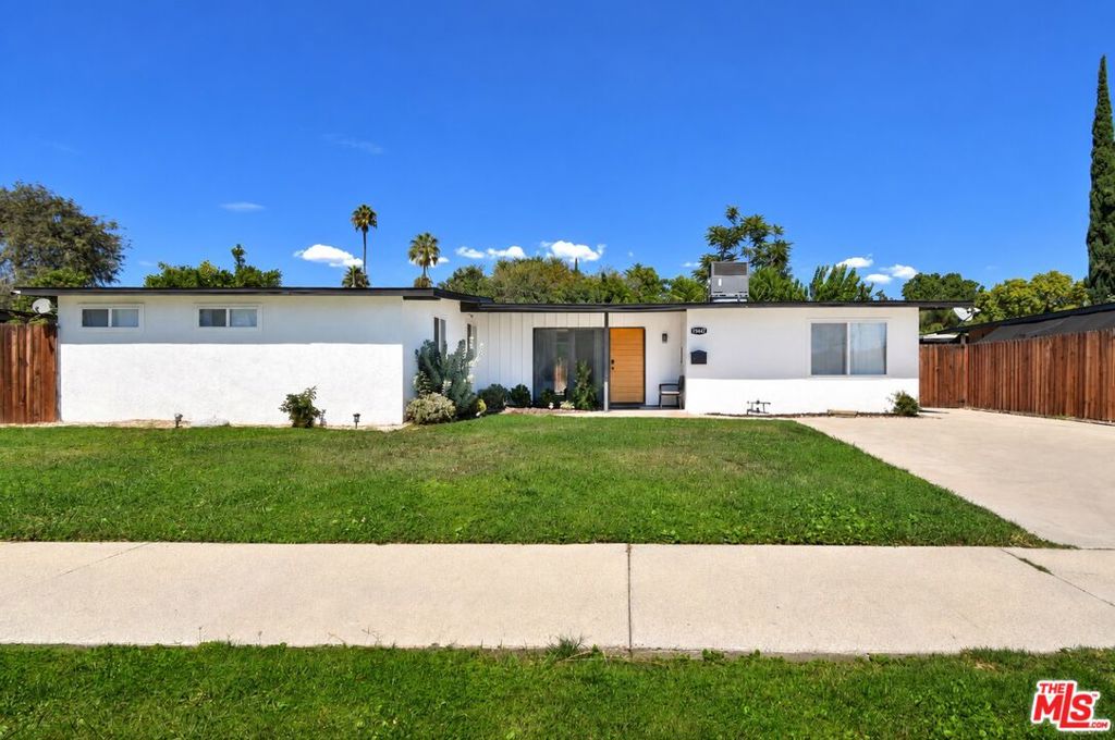 19447 Elkwood Street, Los Angeles CA 91335