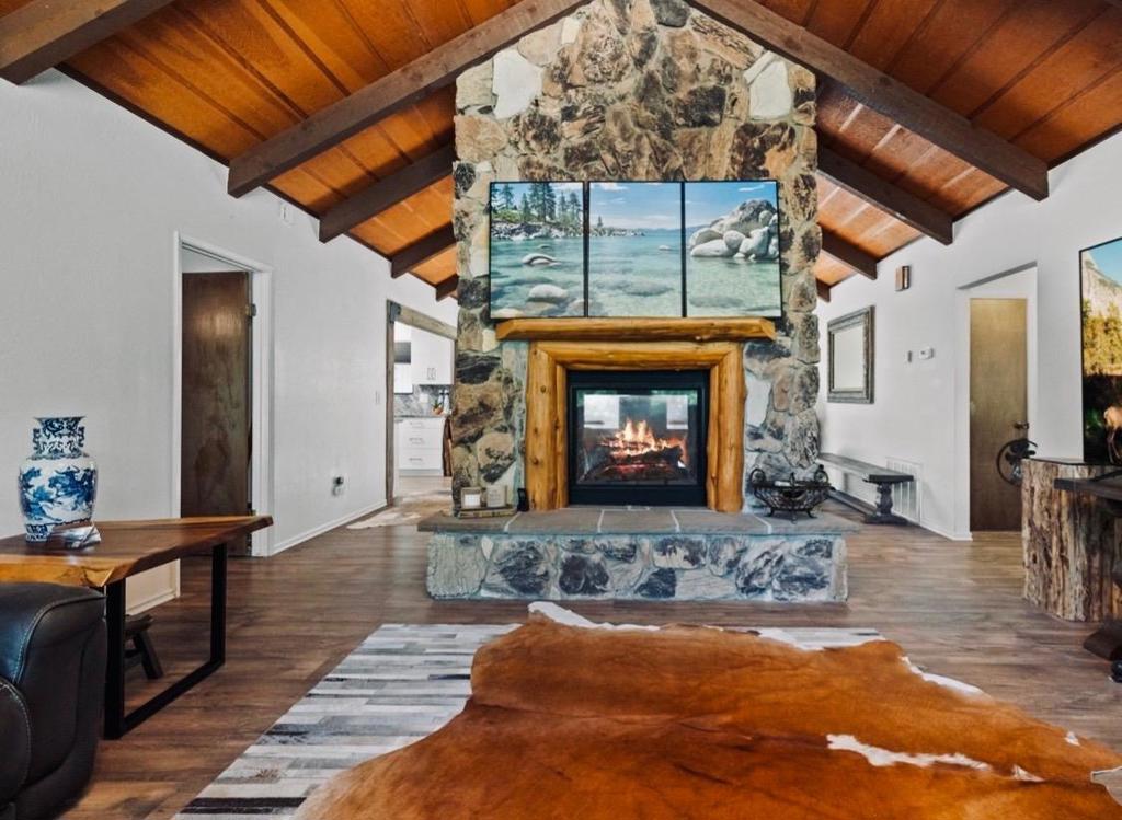 19271 Pine Mountain Drive