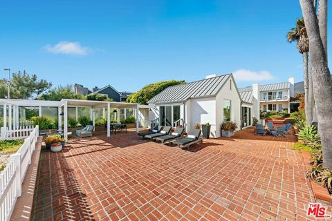 Photo of 30830 BROAD BEACH Road, Malibu, CA 90265 (MLS # 26833817)