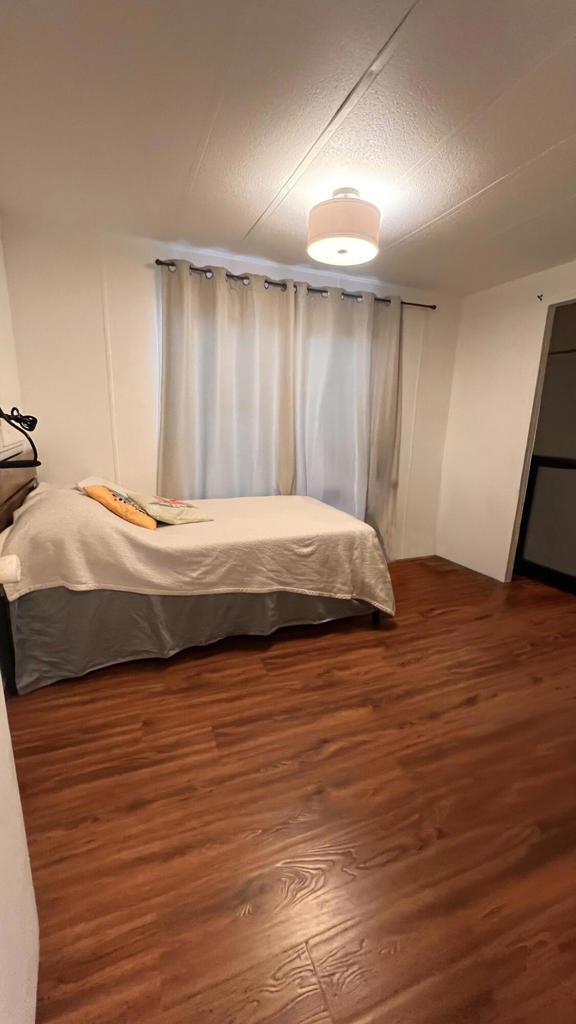 281 Turf Paradise Street