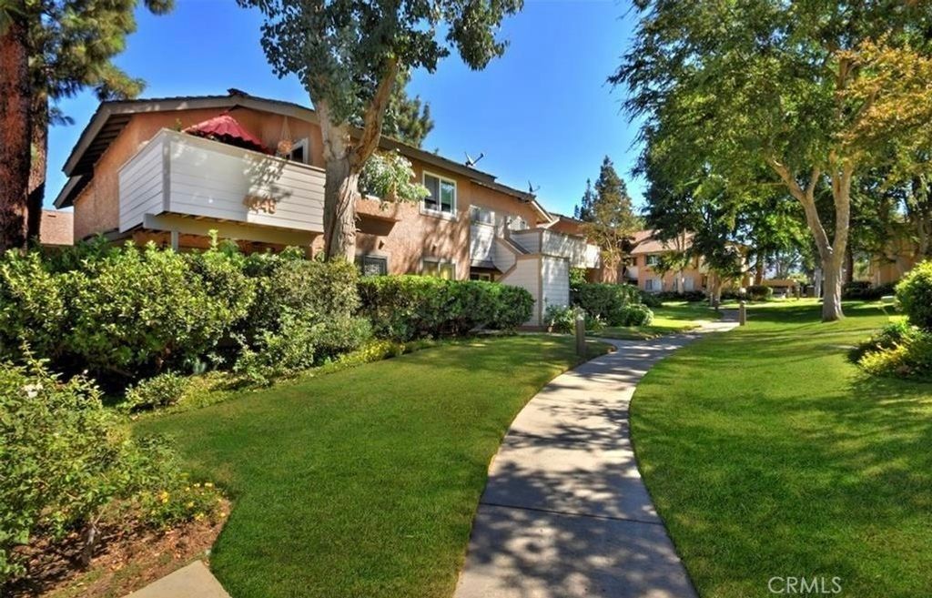 Photo of 4545 Alamo St #G, Simi Valley, CA 93063 (MLS # SR26017613)