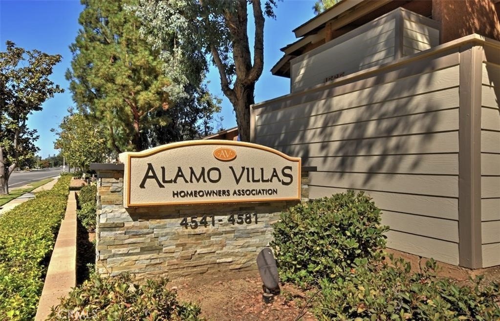 4545 Alamo G