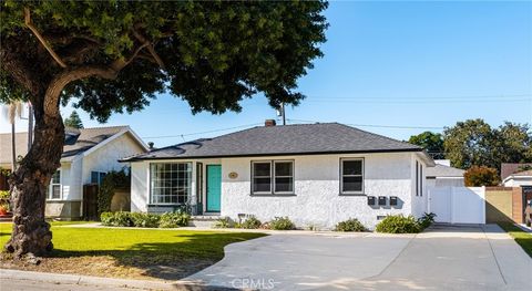 4851 Faculty Avenue Long Beach CA 90808