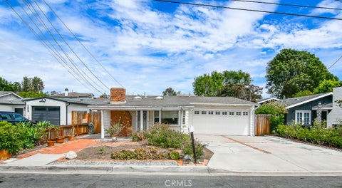Photo of 278 Santo Tomas AVE, Costa Mesa, CA 92627 (MLS # NP26197064)