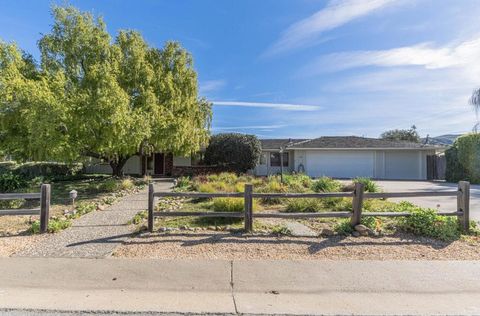 Photo of 12 Mesa Del Sol, Salinas, CA 93908 (MLS # ML82036687)