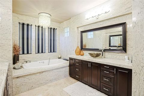 Tiny photo for 34 Sunset Cove Cv, Newport Coast, CA 92657 (MLS # ND26019846)