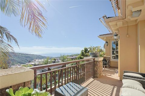 Tiny photo for 34 Sunset Cove Cv, Newport Coast, CA 92657 (MLS # ND26019846)