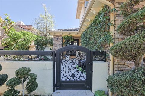 Tiny photo for 34 Sunset Cove Cv, Newport Coast, CA 92657 (MLS # ND26019846)