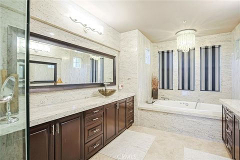 Tiny photo for 34 Sunset Cove Cv, Newport Coast, CA 92657 (MLS # ND26019846)