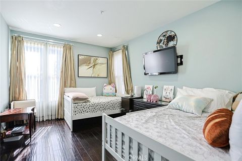 Tiny photo for 34 Sunset Cove Cv, Newport Coast, CA 92657 (MLS # ND26019846)