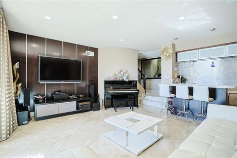 Tiny photo for 34 Sunset Cove Cv, Newport Coast, CA 92657 (MLS # ND26019846)