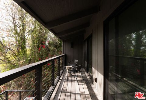 Tiny photo for 518 E Islay Street, Santa Barbara, CA 93101 (MLS # 26650539)