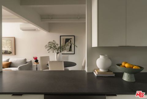 Tiny photo for 518 E Islay Street, Santa Barbara, CA 93101 (MLS # 26650539)