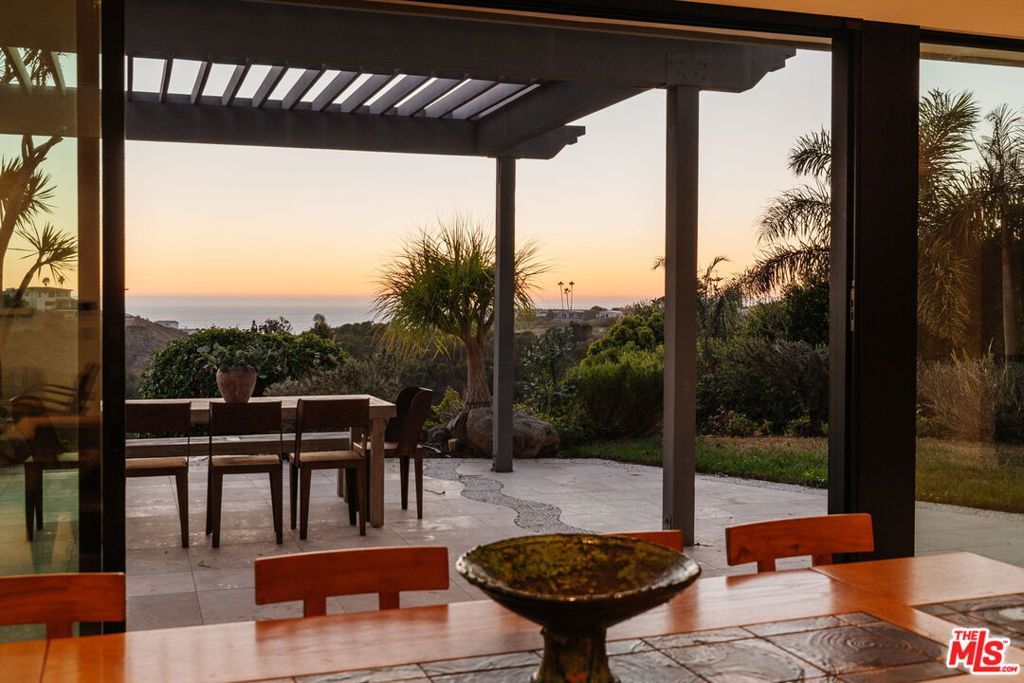 Photo of 6767 Wandermere Road, Malibu, CA 90265 (MLS # 25611669)