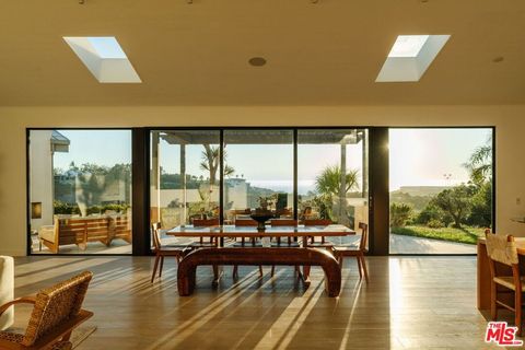 Photo of 6767 Wandermere Road, Malibu, CA 90265 (MLS # 25611669)