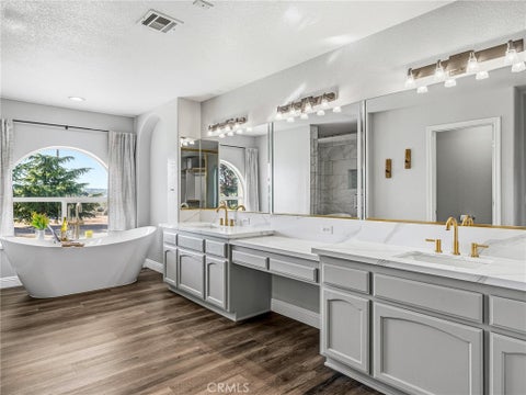 Photo of 6232 Coriander Dr, Oak Hills, CA 92344 (MLS # HD26056648)