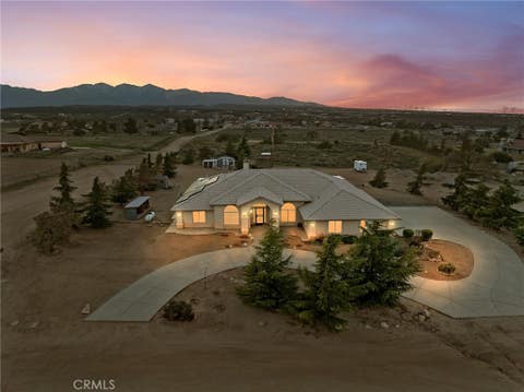 Photo of 6232 Coriander Dr, Oak Hills, CA 92344 (MLS # HD26056648)