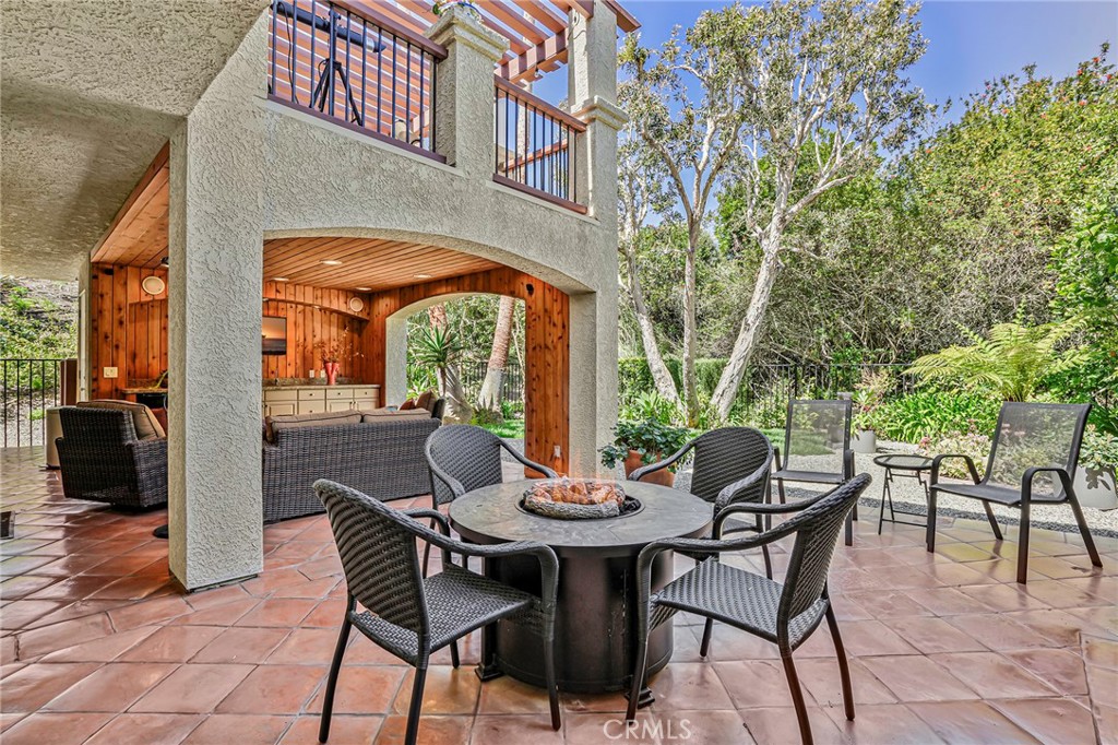 6521 Sandy Point Court