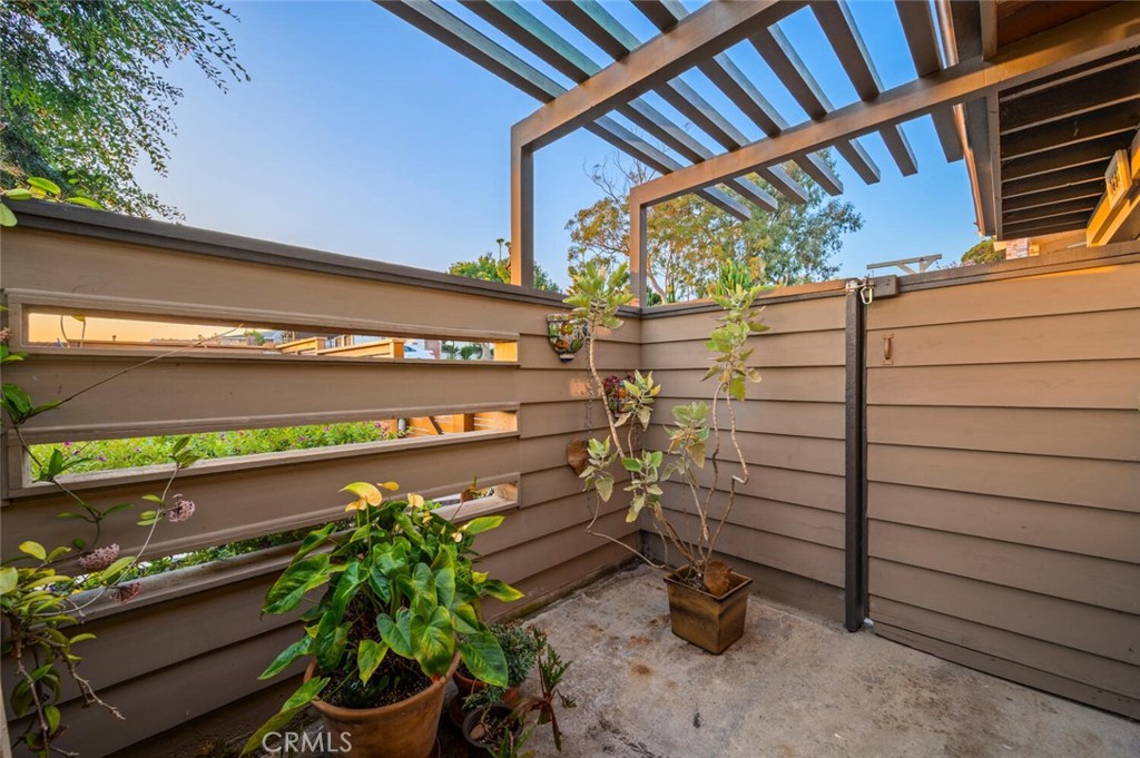 Temple Hills (TH) - Residential