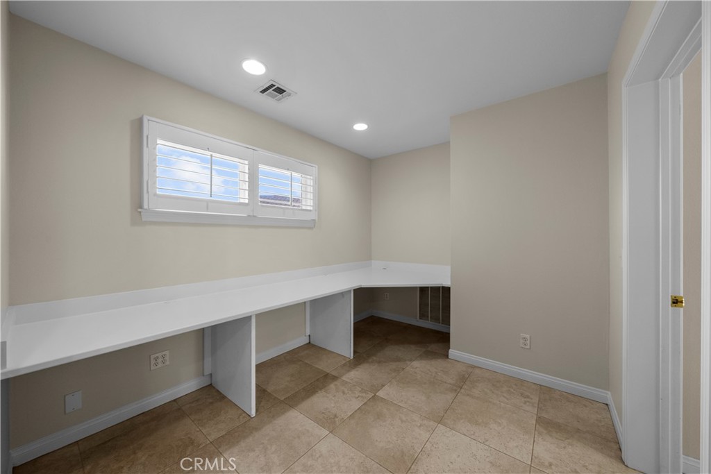 Claibourne (CLAI) - Residential