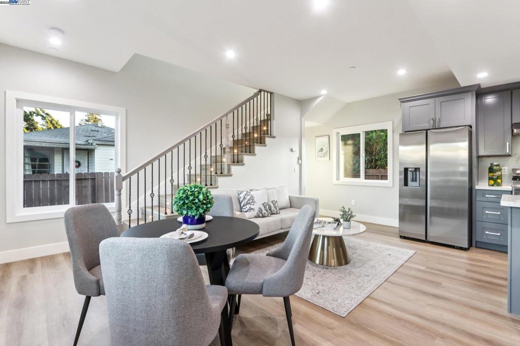 HAYWARD - Residential