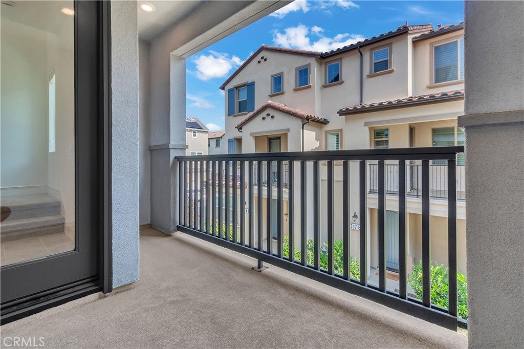 509 Tamarind Way B