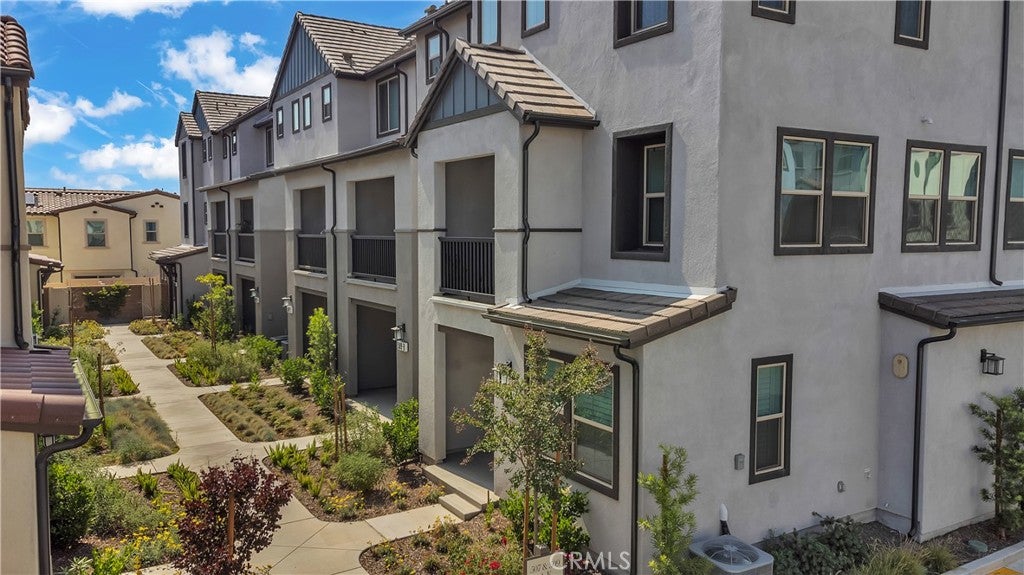 509 Tamarind Way B, West Covina CA 91791