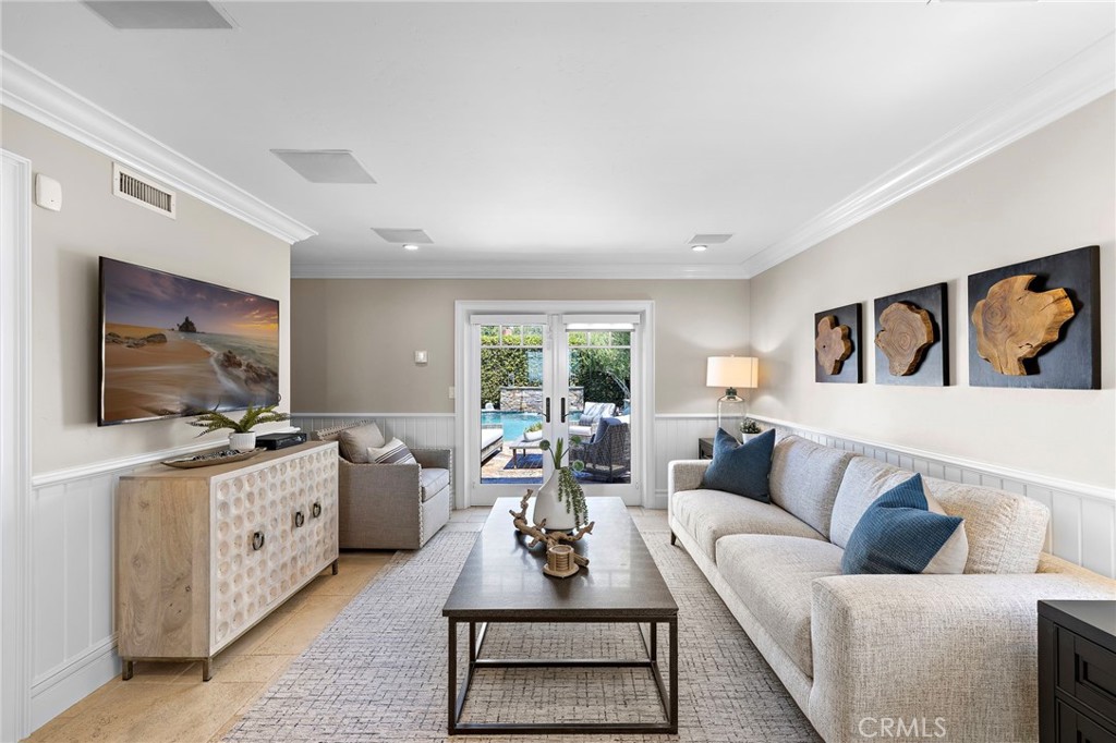 Cameo Highlands (CAMH) - Residential Lease