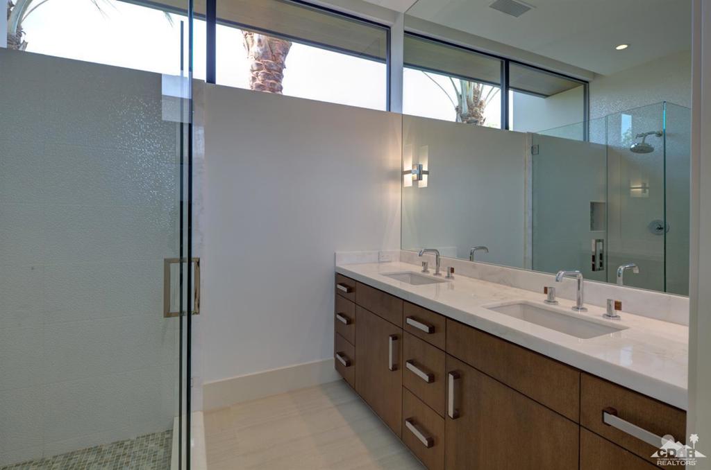 Vintage Country Club - Residential