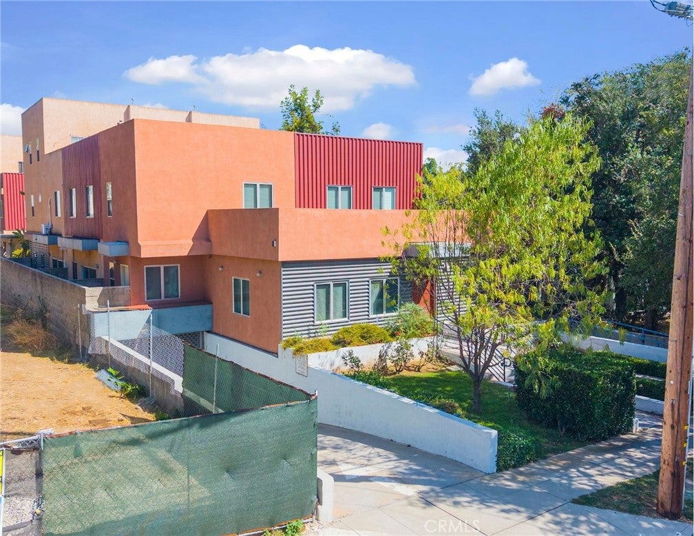 148 N Mar Vista Avenue