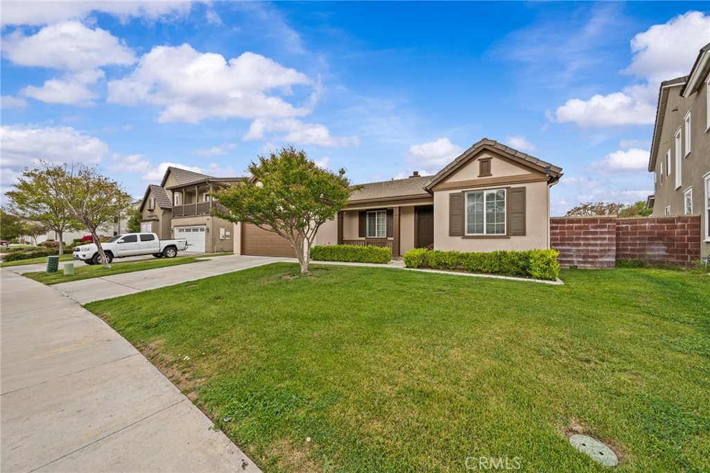 39268 Half Moon Circle