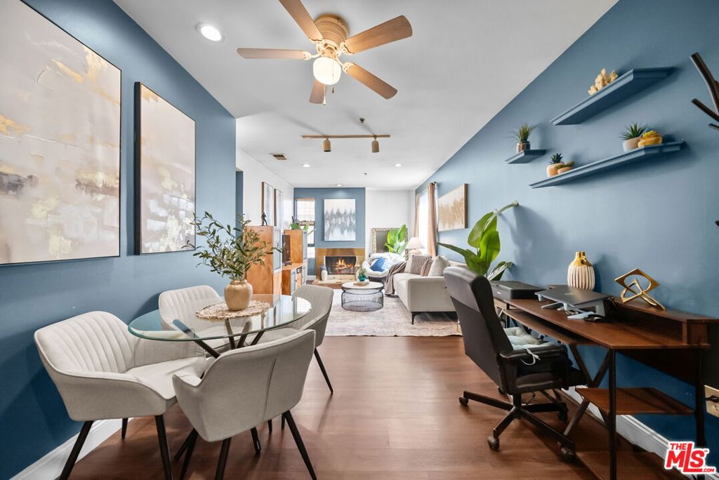 6938 Laurel Canyon Boulevard 310