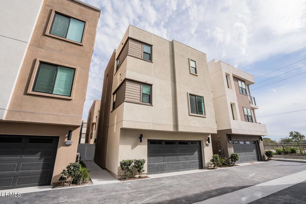 Photo of 1085 Canal Street, Oxnard, CA 93035 (MLS # V1-35452)