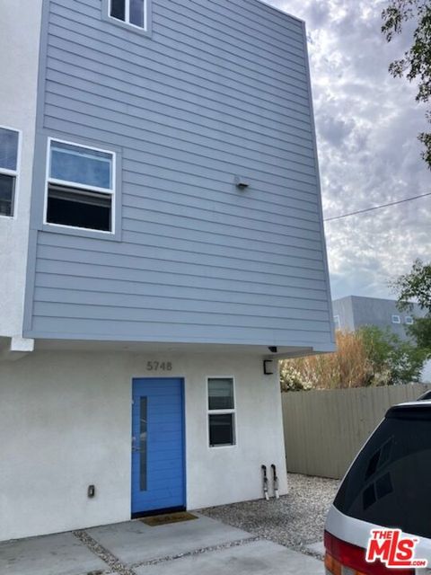 Photo of 5746 5748 Elmer Avenue #5748, North Hollywood, CA 91601 (MLS # 25585173) Photo of 5746 5748 Elmer Avenue #5748, North Hollywood, CA 91601 (MLS # 25585173)
