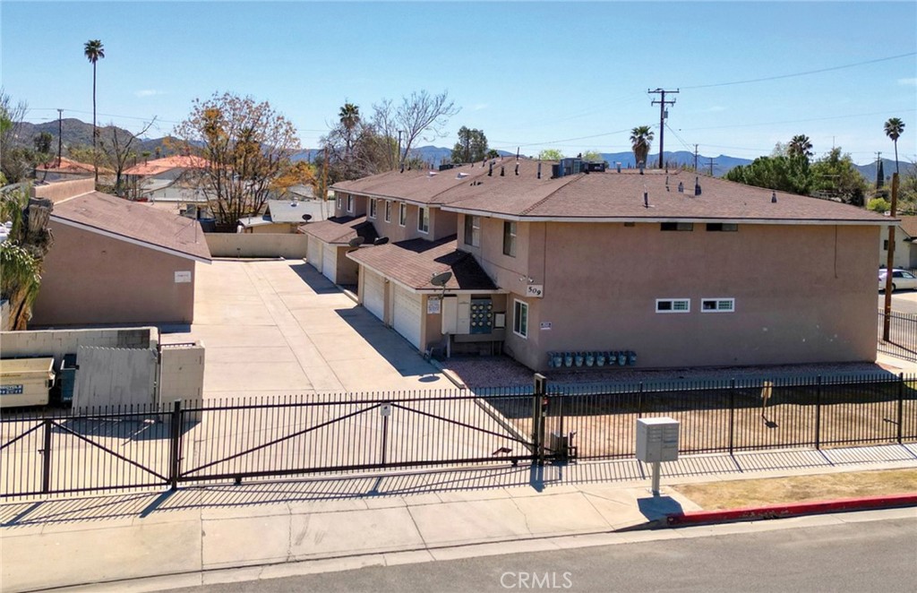 509 E Central Avenue